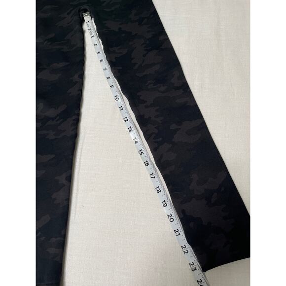 SPANX Look at me now seamless camo leggings size M - Picture 6 of 8